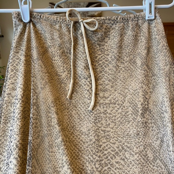Late 90s snakeskin mesh print maxiskirt - Picture 4 of 12